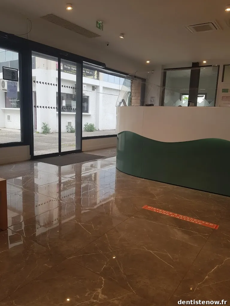 Centre Dentaire - Orthodontie à Lyon 08, Les Etats-Unis