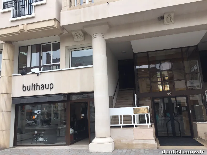 Docteur Eugénie Vilfroy, chirurgien dentiste