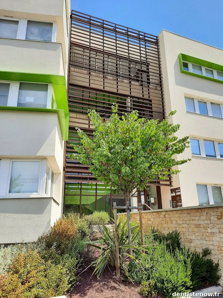 Docteur LÉON Hervé