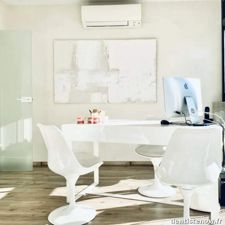 Docteurs VAISSIERE et BERNARD