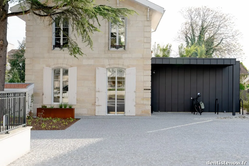 Cabinet dentaire OYAT