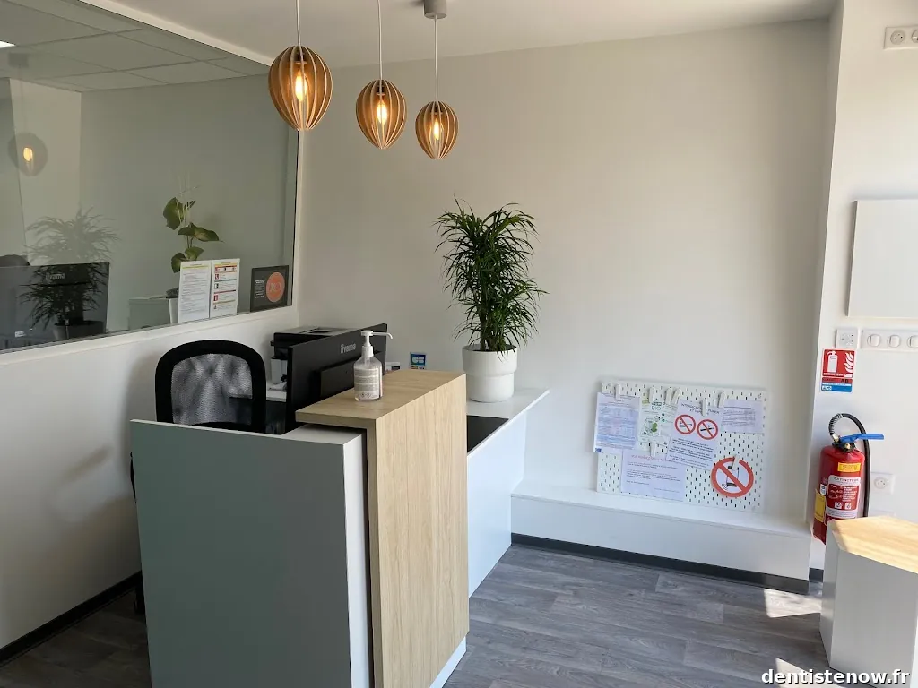 Cabinet Dentaire Docteurs Claire CLAUDEL & Bruno AZAÏS