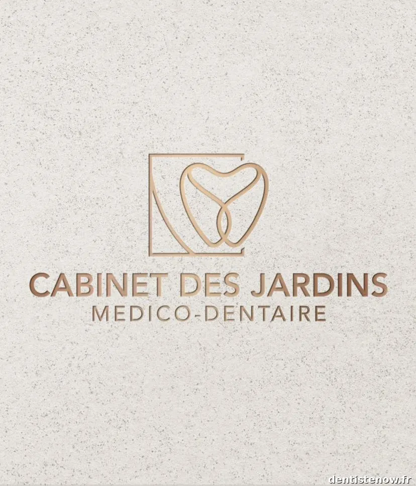 Dr Dan Saada, Chirurgien Dentiste, Esthétique - Implantologie - Parodontologie, Cabinet des Jardins - Saint Maur La Varenne