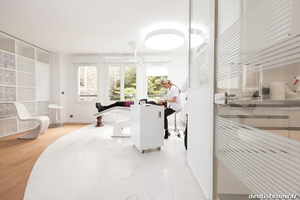 Cabinet d'Orthodontie Enfants et Adultes du Dr Coralie FAUQUET-ROURE, Orthodontiste Spécialiste