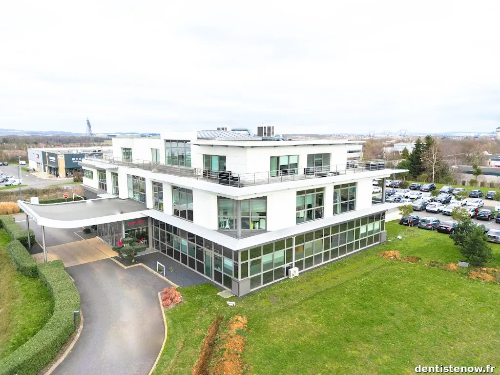 Dr Cohen Lyhor | Dentiste Osny