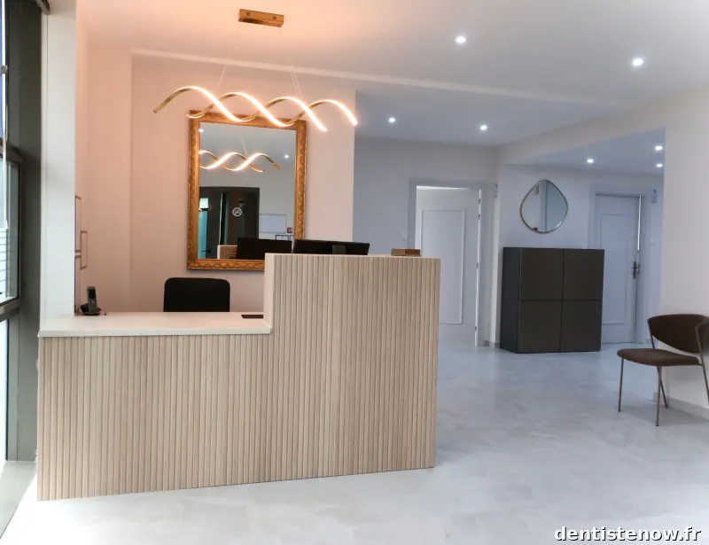 Dr Kelly DELETANG et Dr Vincent ANDRIETTI - Chirurgien-Dentiste Grasse - Orthodontie - Pédodontie