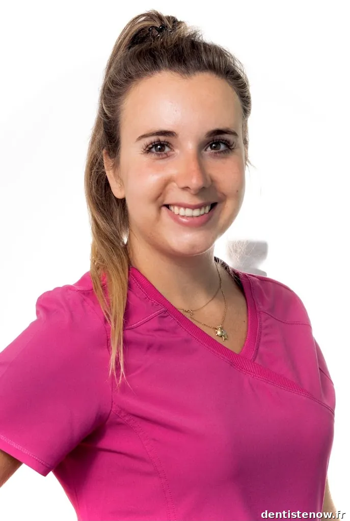 Dr Alisson MADEIRA - Chirurgien Dentiste