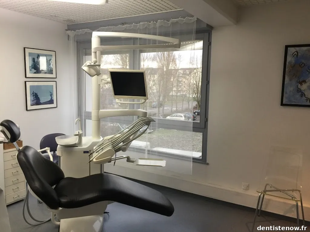 Dr. Dintroz-Gass Véronique