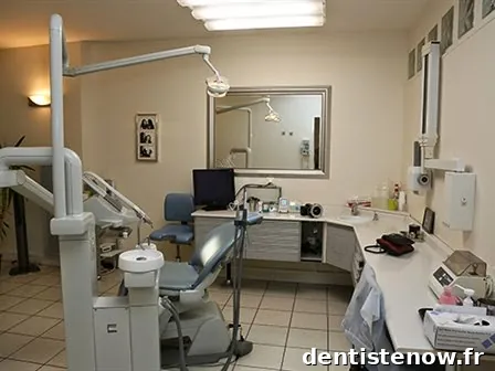 Dentiste St Cloud - Dr Berdah Béatrice