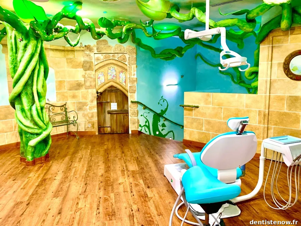 Dr Deborah ROBERT CLAUSNER - Orthodontie