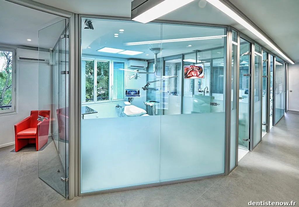 Dr Hervé Berdugo - Implantologie et Parodontologie