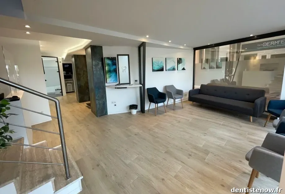 Dr Julien DEMICHELIS