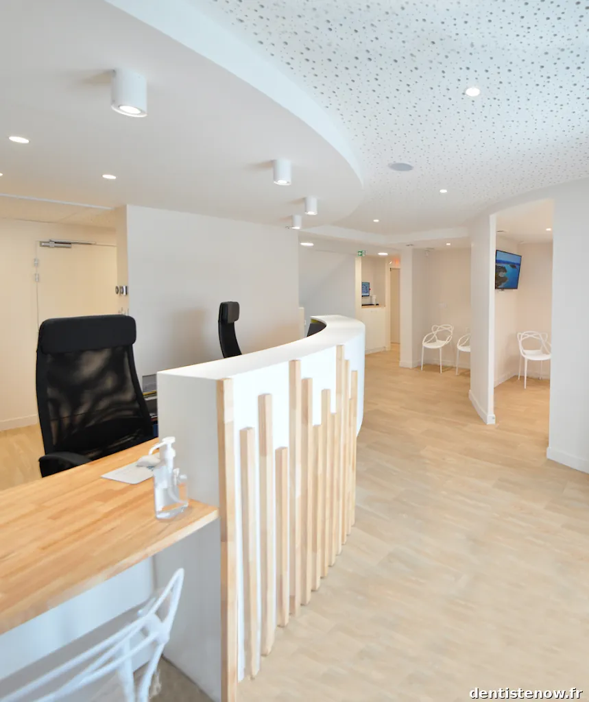 Dr LEMAGNER Fabien, Dr CADET Dominique, Chirurgiens Dentistes à Balma : BALMA SOURIRE