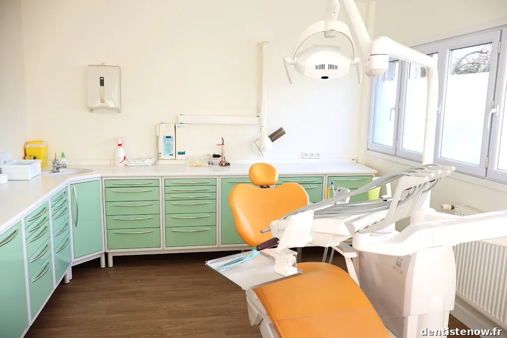 Dr Amandina GONCALVES - Chirurgien dentiste