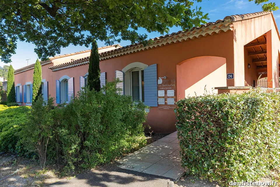 Chirurgiens Dentistes Dentelles SELARL