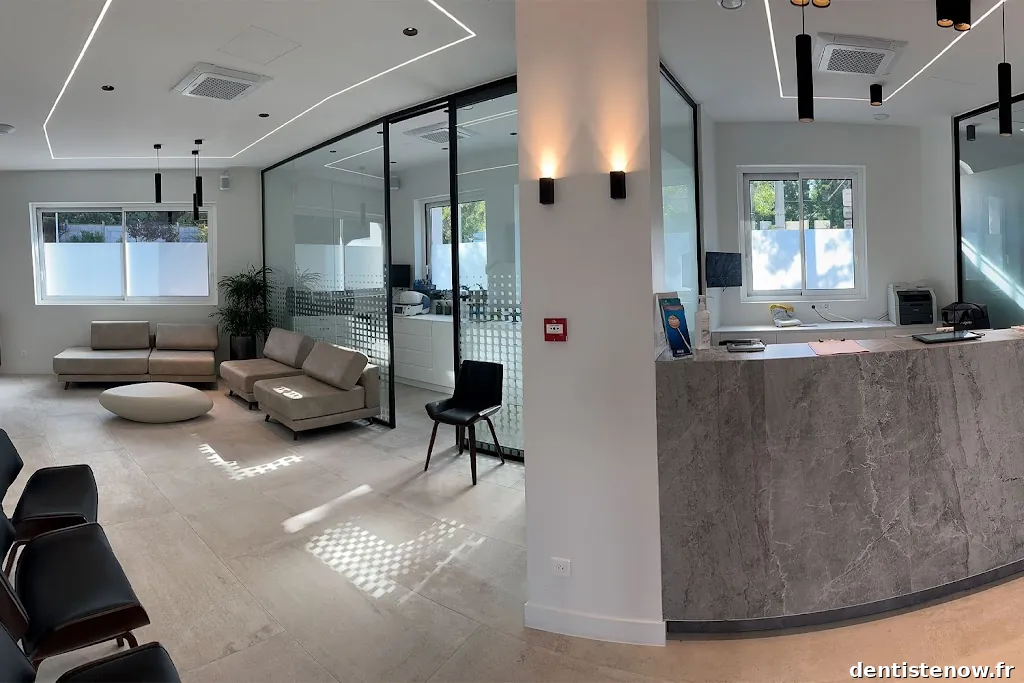 Dr Pierre WINTENBERGER - Chirurgien Dentiste Implant dentaire Chirurgie Orale Esthétique