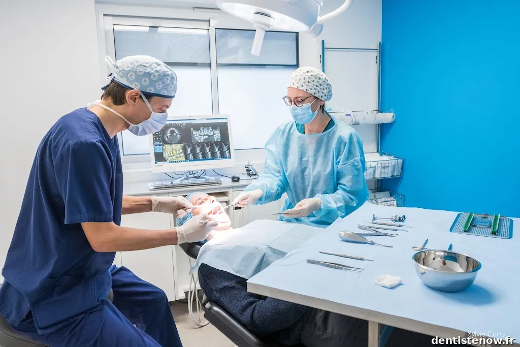 Dr VINATIER Quentin - Cabinet de chirurgie orale