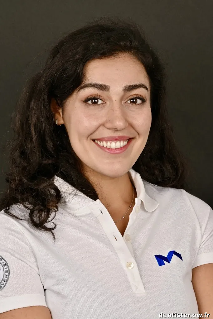 Dr Media Ossareh Maddah