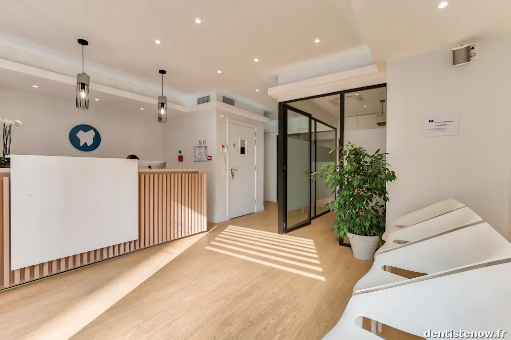 Dentiste Suresnes - Cabinet dentaire du Dr John Jourdin