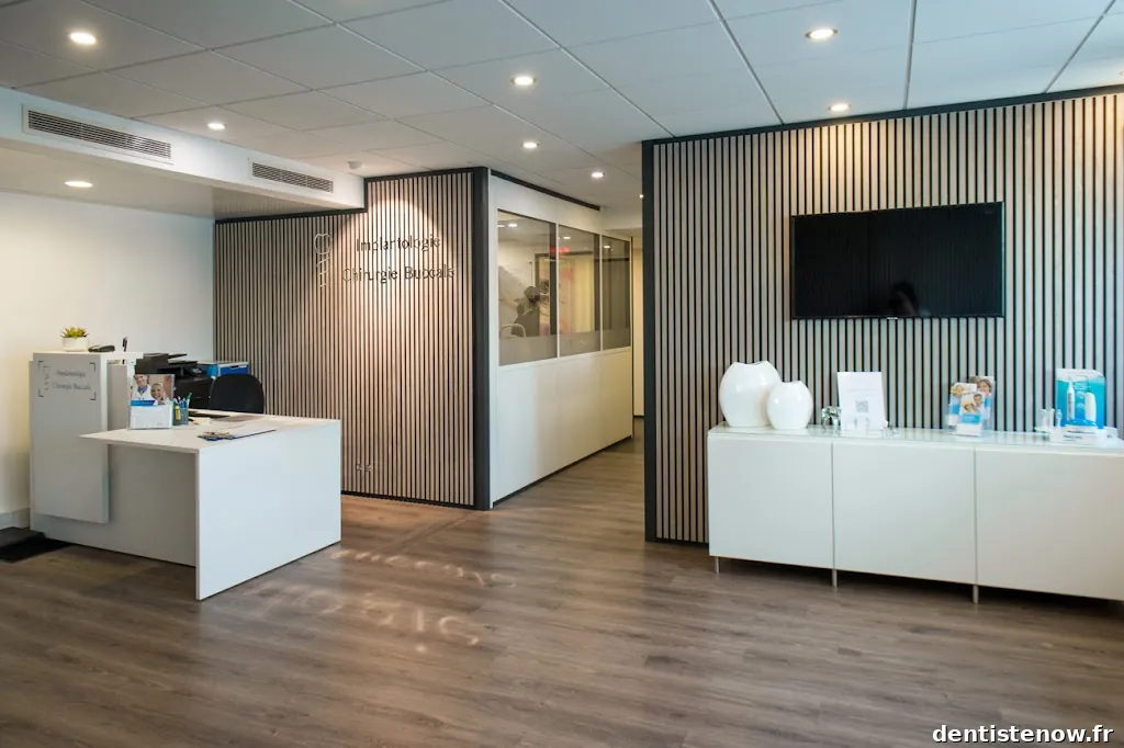 Dr Ouzen Cabinet d'implantologie. Dr Edouard Ouzen - Dr Mercier - Dr Schmidt Mercier- Dr Bazerque