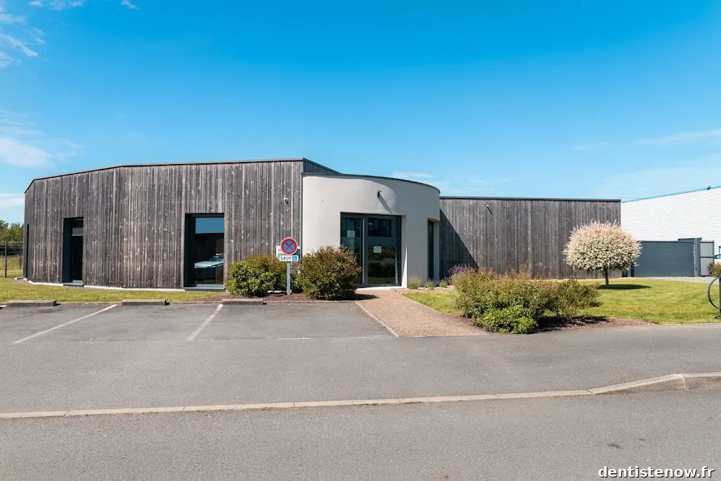 Cabinet Dentaire et d'Implantologie POURTOOTH