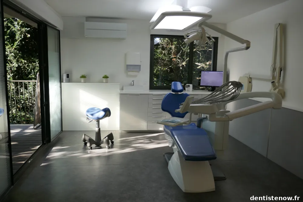 Dr CHAIX Cédric - Chirurgien-dentiste Écully