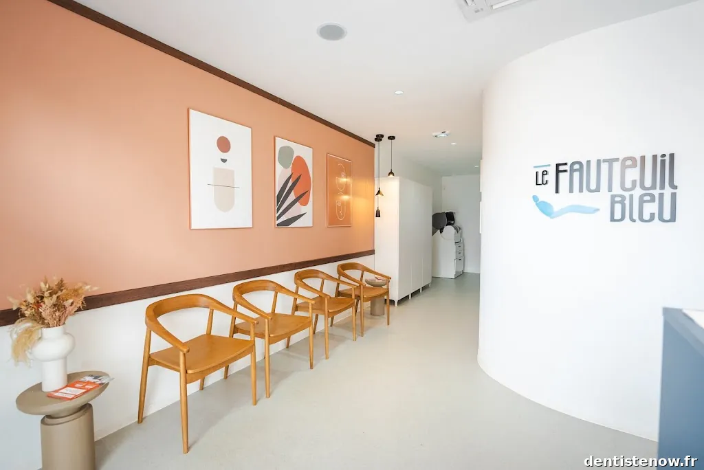 Le Fauteuil Bleu Deux-Rives