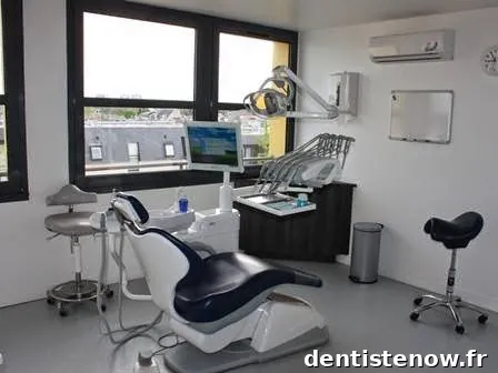 Dr Carine HASLE GIRON