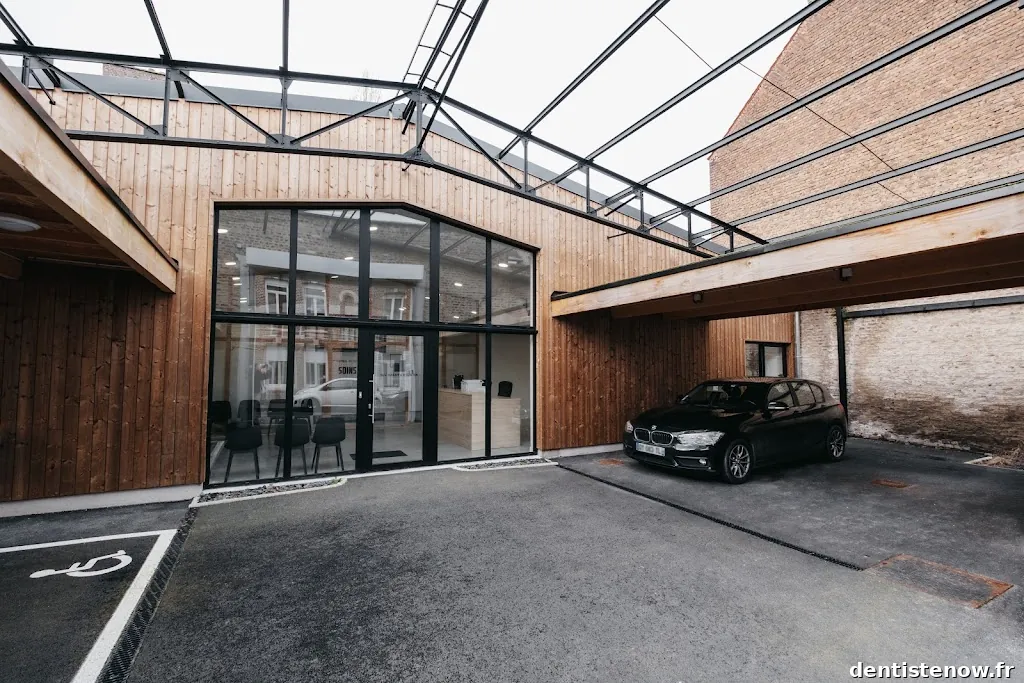 Drs. Halay et Boudier, pratique réservée à l'orthodontie, enfants et adultes