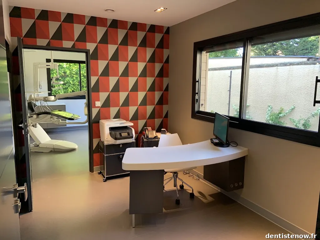 Dr SOMMAIRE Benjamin