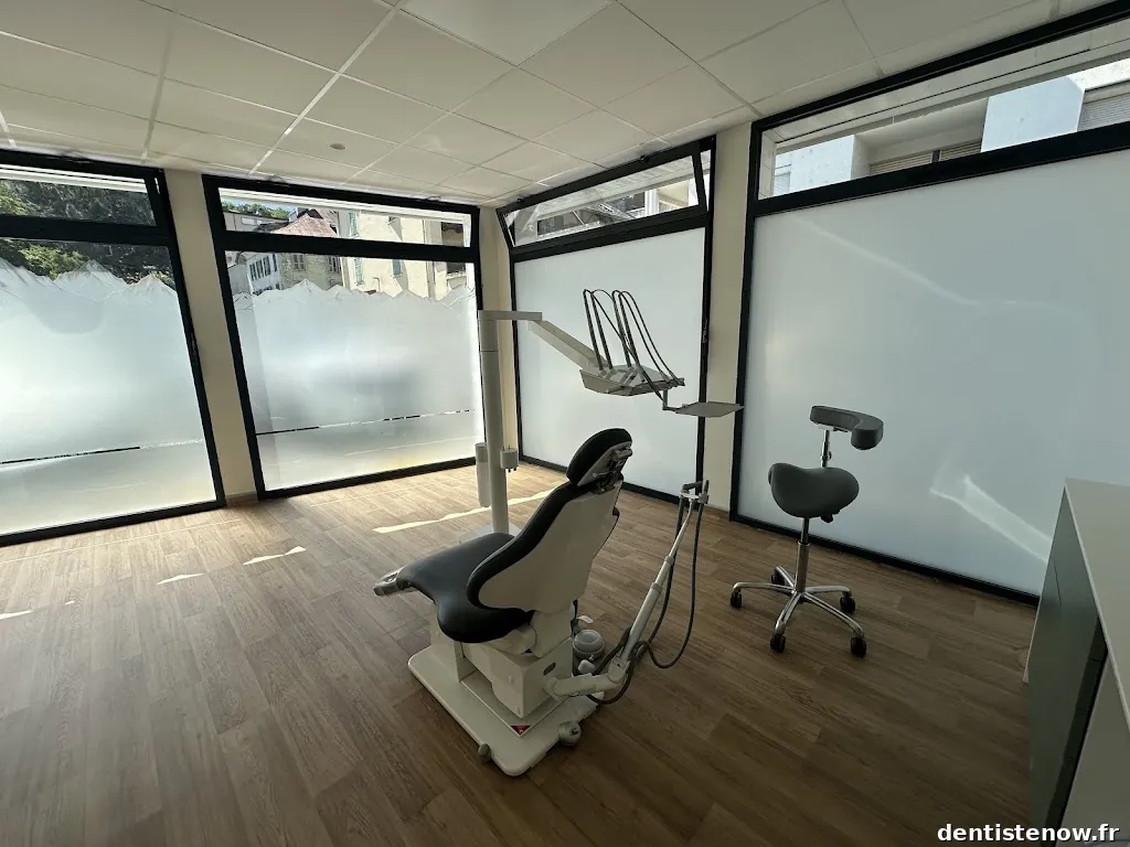 Dentiste - Dr Starck Olivier