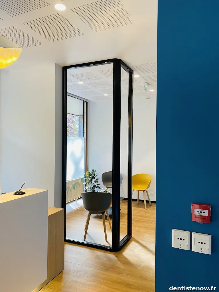 Dr Adrian CRUCES - Endodontie Lille Saint-Maur