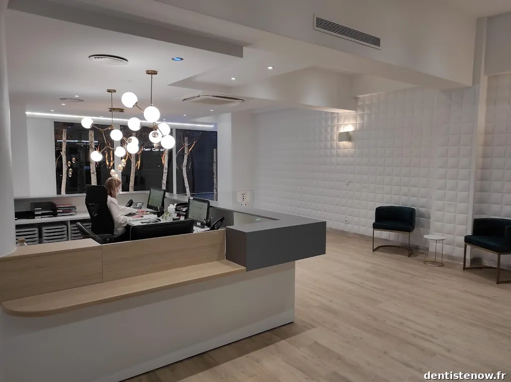 Dentiste la Défense - Dr. Nezri Jonathan